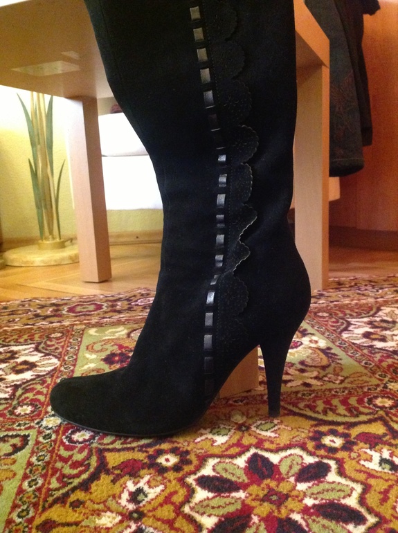 Продам сапожки Carlo Pazolini 39-40 размер