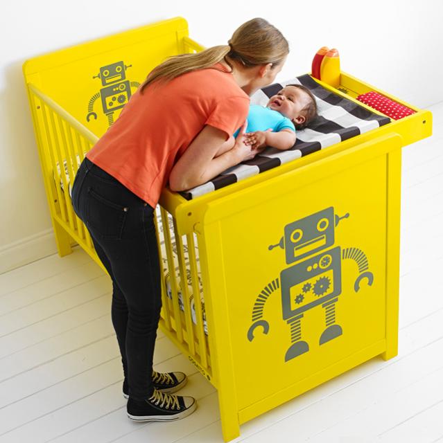 Кроватки Cosatto. Необычно яркие.