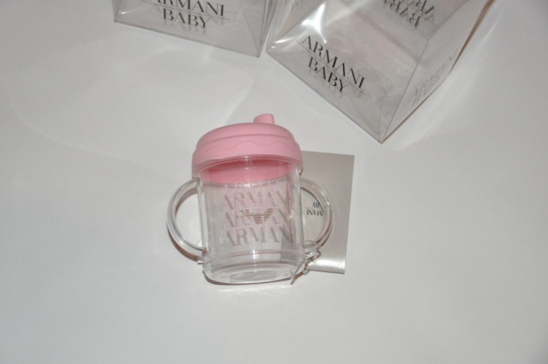 Armani, D&G - бутылочки, соски, поильники - 2 500 р