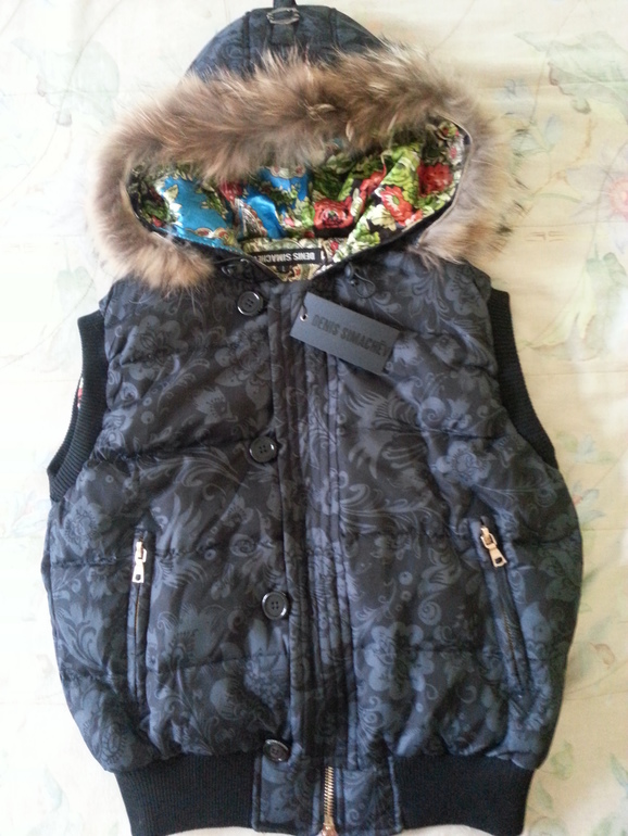 Пристрою Жилетку..)))