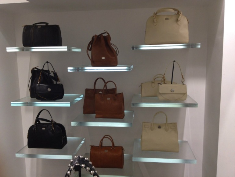 FURLA! Витрины сентябрь 2013