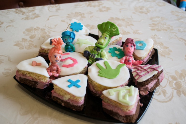 Мой первый опыт работы с мастикой.