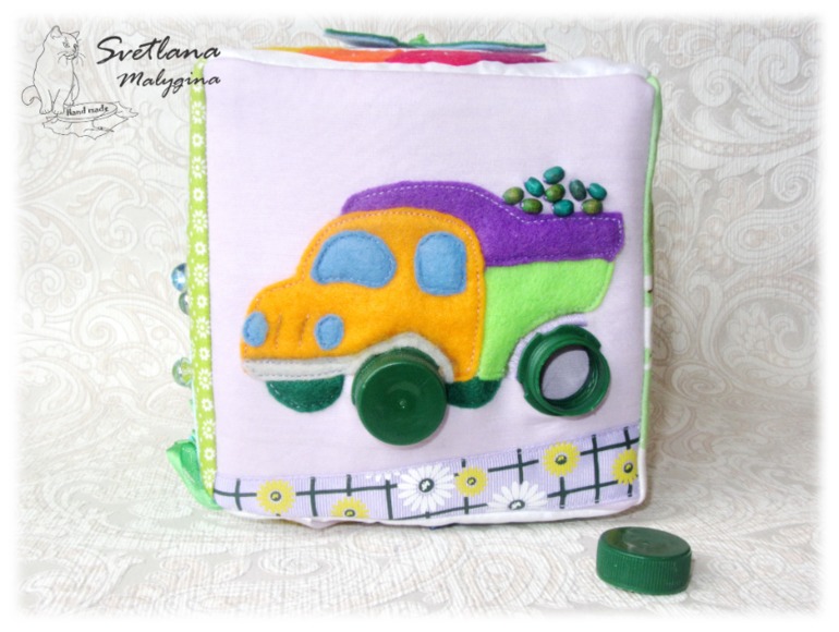 Развивающий кубик