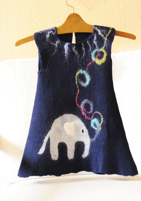 Приглашаю  22 декабря свалять теплый сарафанчик с аппликацией