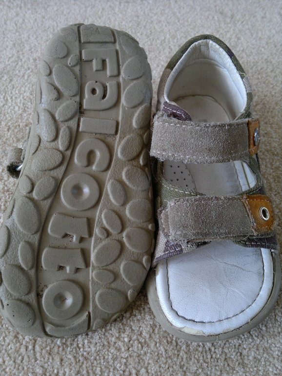 Босоножки сандали Naturino Натурино 24р. Цена 700р.