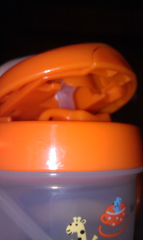 Поильник с трубочкой Pigeon =)