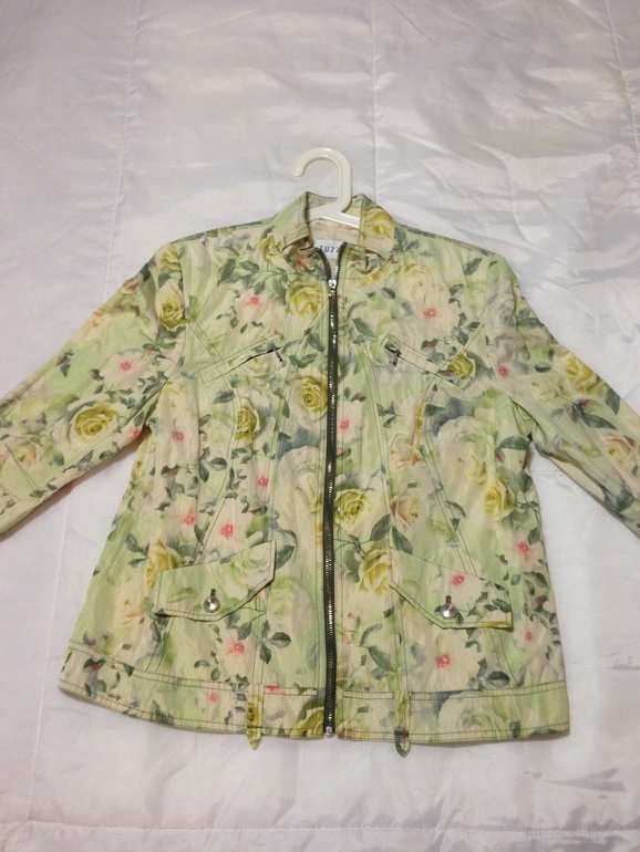 Ветровка, цена 2500