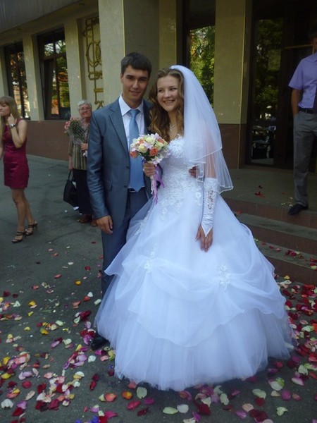 Пышное свадебное платье А-силуэта