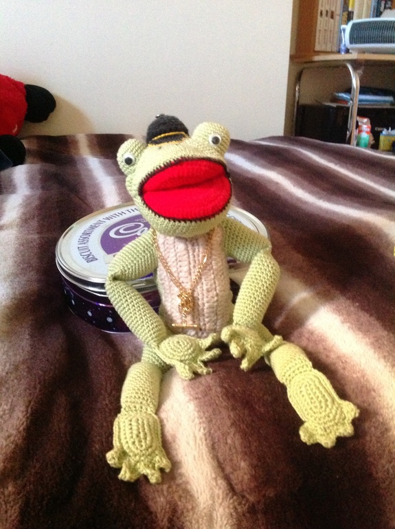 Крутой лягух и непонятная такса)))