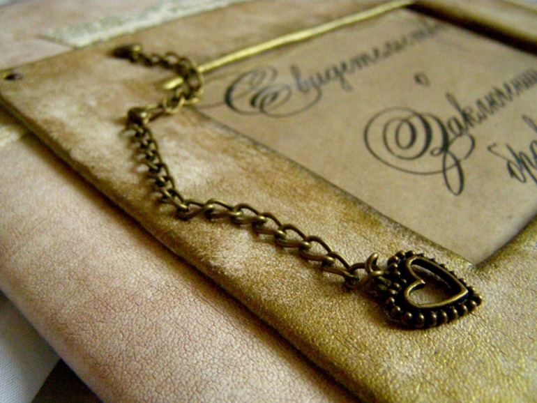 Папочка для свидетельства о браке