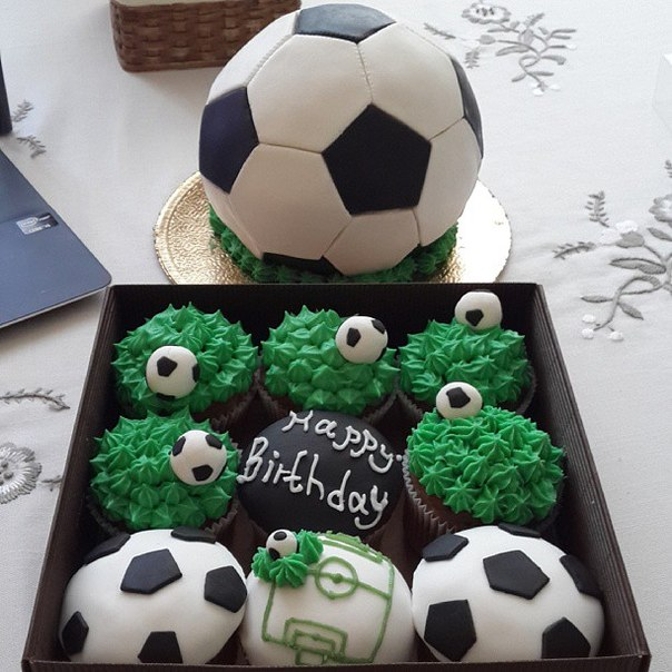 Мои первые Торты:)