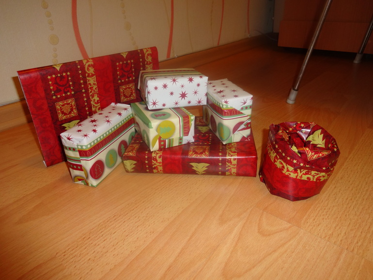 Наш первый адвент-календарь :)