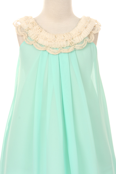 Нарядные платья для маленьких модниц!