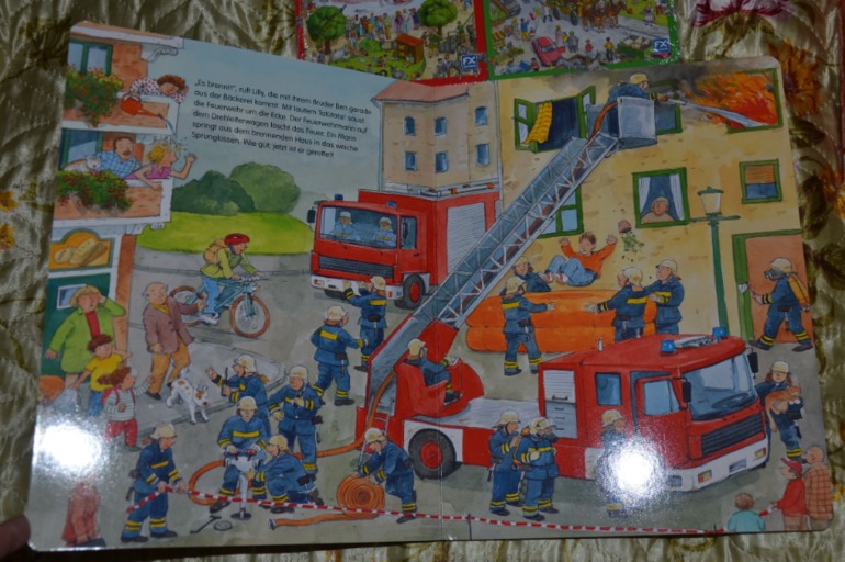 Wimmelbuch.Огромное количество фото