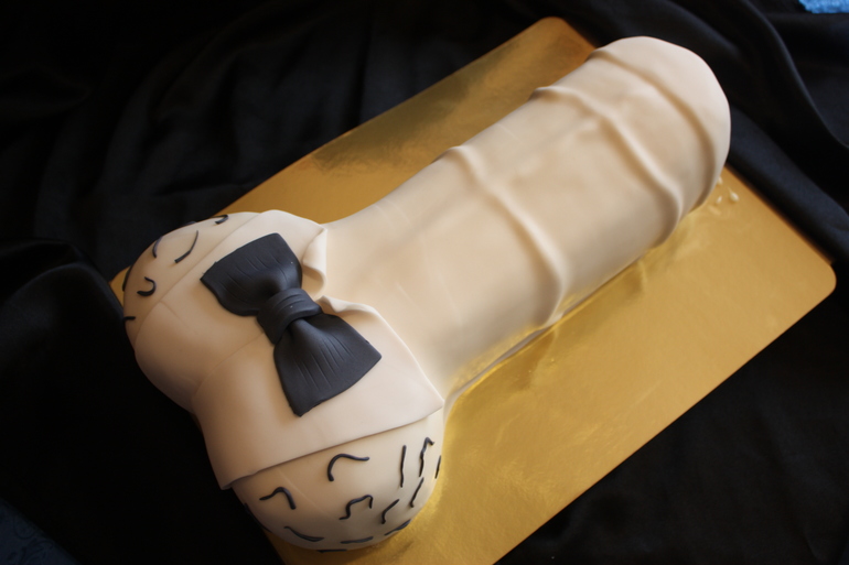 ТОрт на девичник ,до 18 вход воспрещен