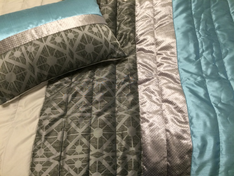 17ae044850f5b3068baae601f3548bbd.jpg