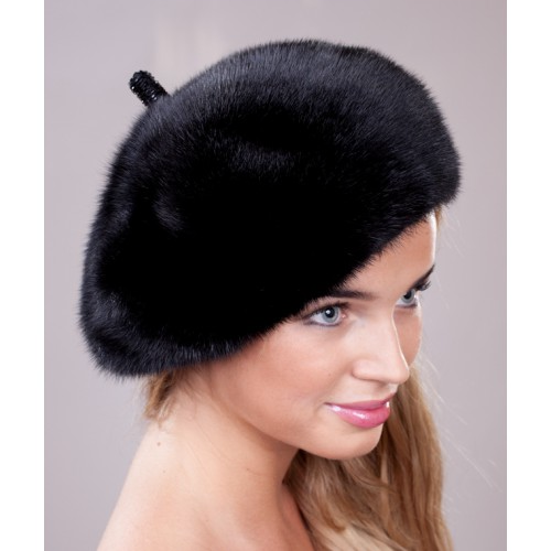 Шапки меховые и вязанные!По вопросам цены в личные сообщения.