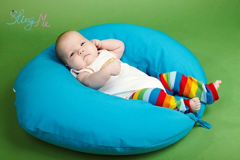 Слинги, эргономичные рюкзаки, хипситы, подушки для кормления, слингокомбинезоны, сумки, конверты, аксессуары