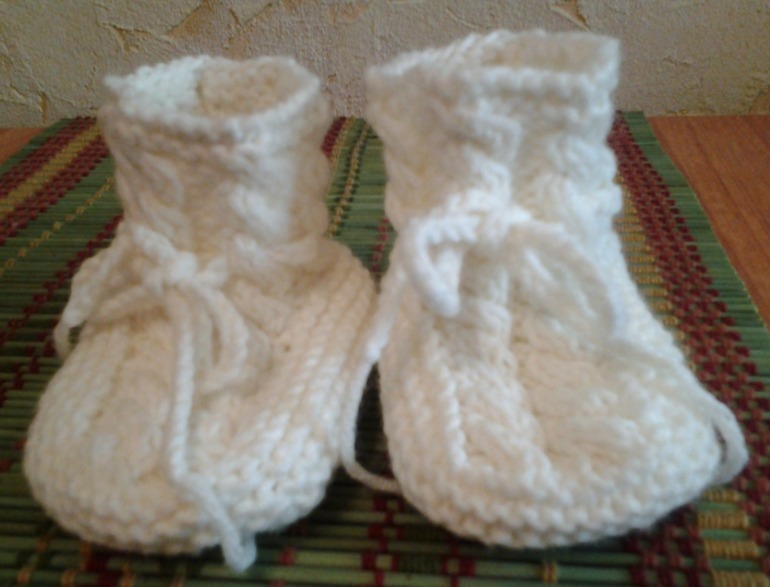 Пинетки - пинеточки. Первая обувь для деточки.