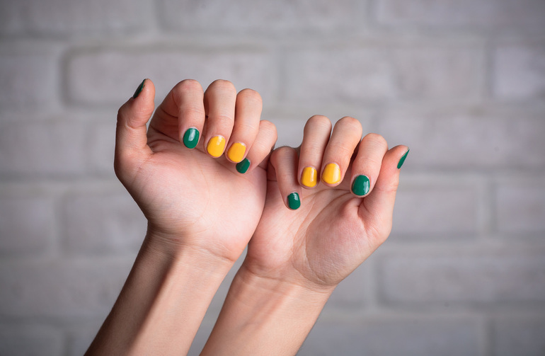 Лето на ногтях с Inm Out the Door