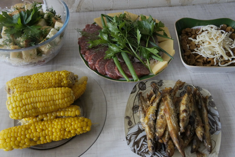 Небольшое застолье по окончанию отпуска