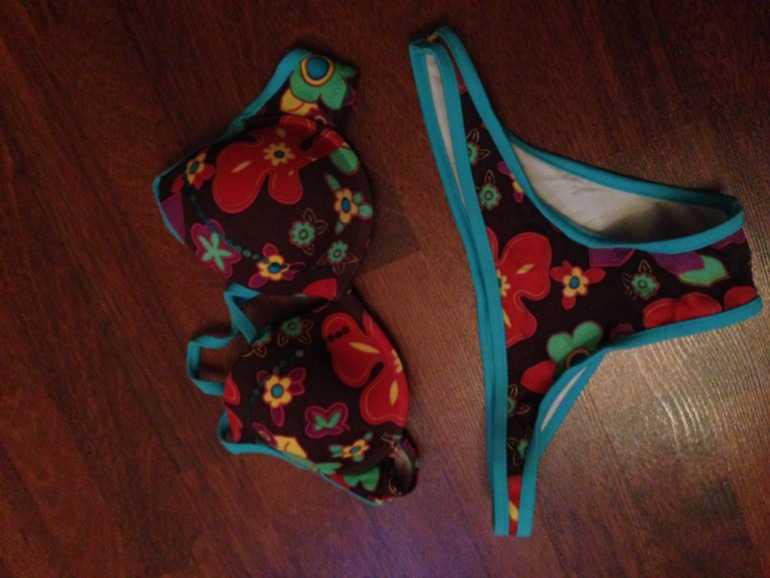 Купальник оджи 350р