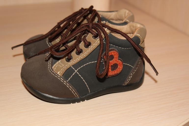 Ботинки, сапожки на мембране, кеды от 18-25 размера