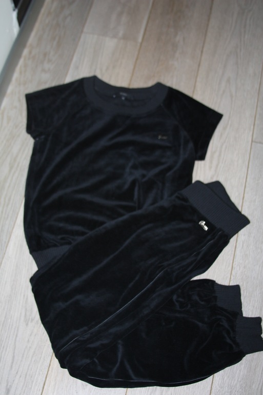 Спортивные костюмы ...GUCCI ...JUICY COUTURE... ОРИГИНАЛЫ! размер S-M
