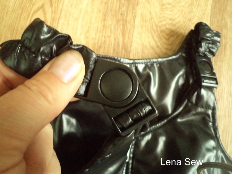 Полукомбинезон а-ля Монклер