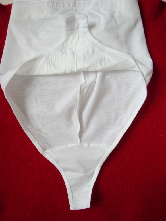 Бандажи послеродовые фирмы Chicco и Prenatal