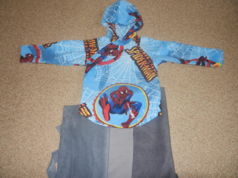 анорак с капюшоном из флиса для мальчика