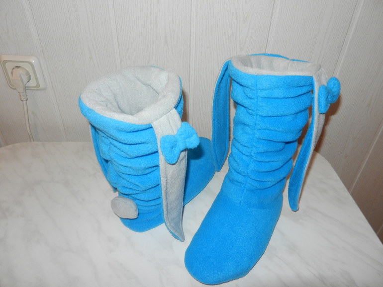 Мои новые  удлинённые модели" домашние угги"(тапки - зайки)