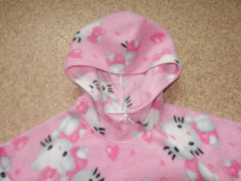 Анорак с капюшоном из флиса для доченьки