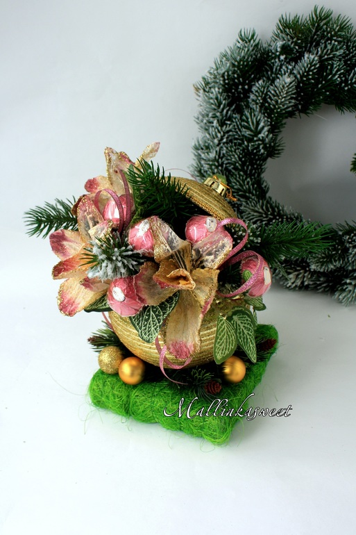 Шарик новогодний...сапожок...