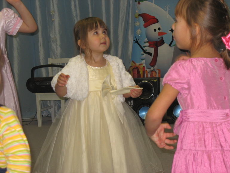 Платье с болеро!92-98р