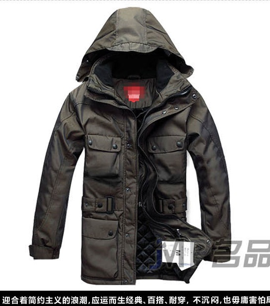 Мужская куртка новая 3000р размер М