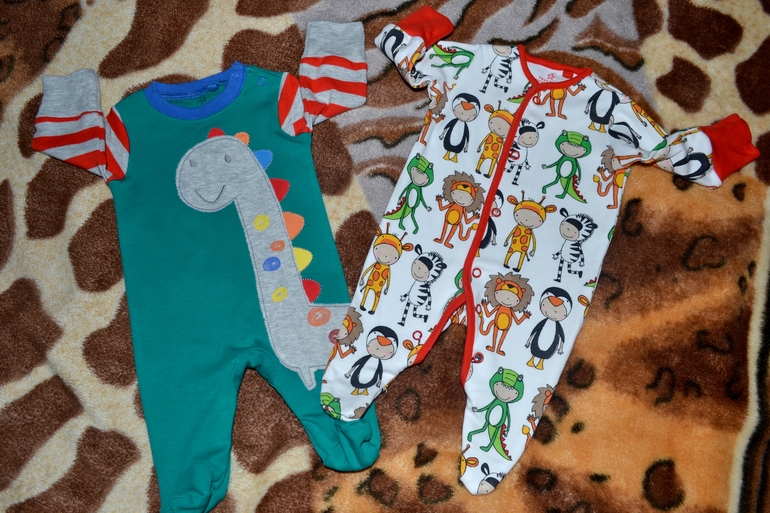 Наше приданое + вещички в род.дом по списку