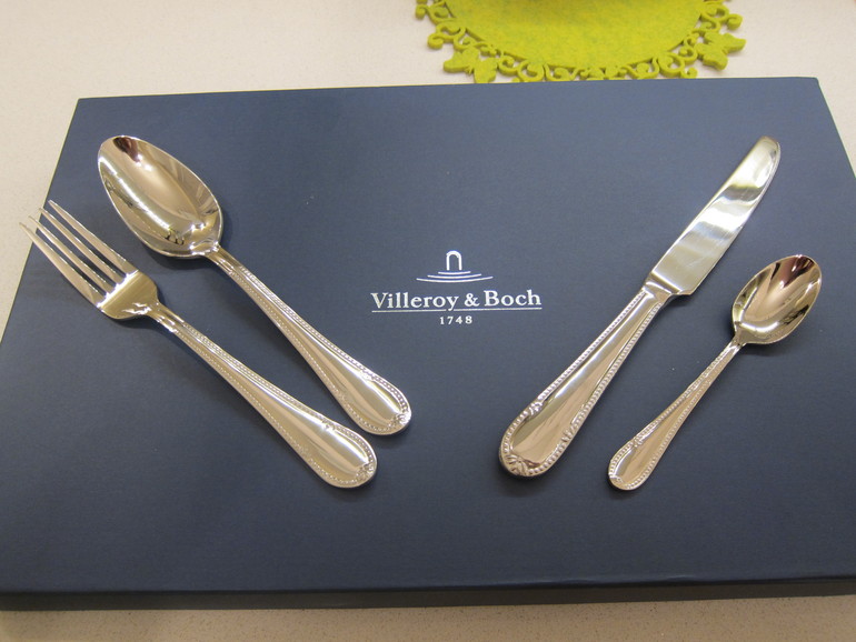 Снова приглашаю на кухню) Теперь доделанную. Осторожно, много фото!