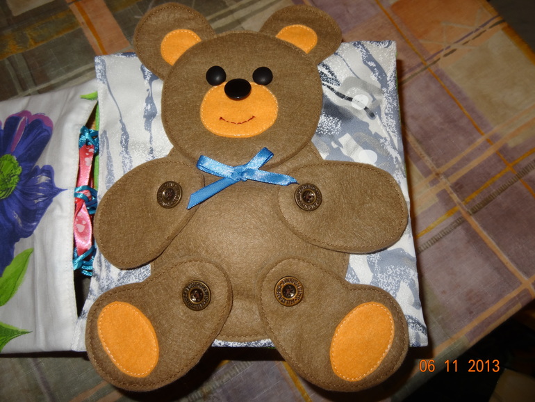 Вот такая книжка получилась в подарок.