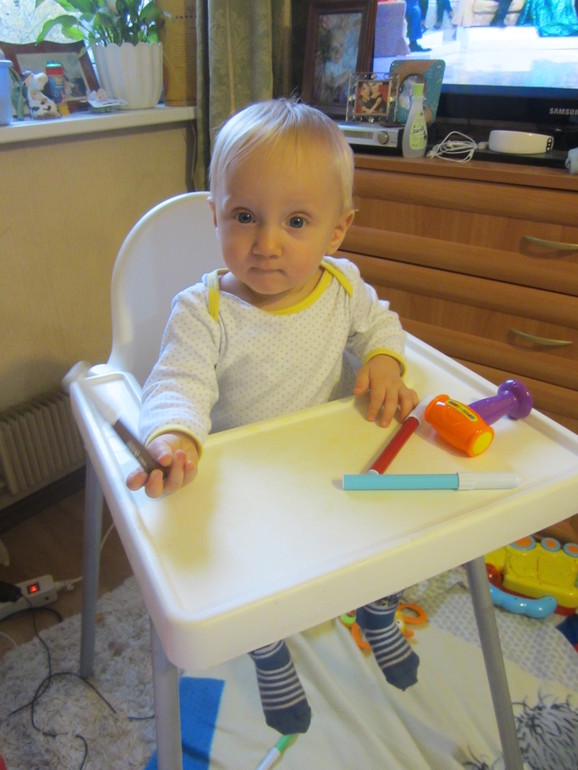 Бусеночку 10 месяцев))