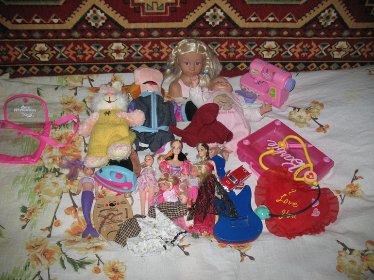 Отдам игрушки. Метро Отрадное.