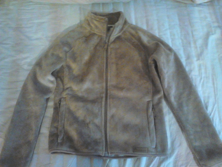 Продам куртку флисовую Outventure р-р М