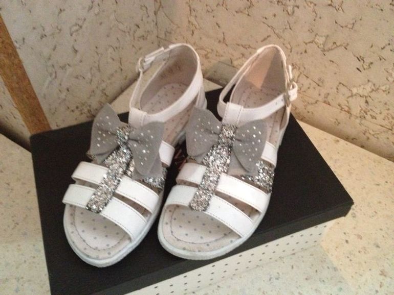 Босоножки Monnalisa.Новые.Омск.Почта.2200