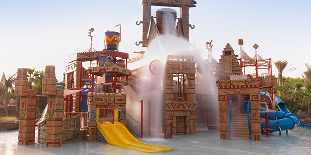 Где отдохнуть с  детьми на школьных каникулах?