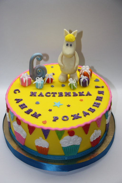 Тортик с Мумитролем.