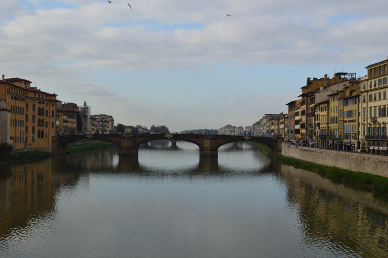 Мост понте веккьо (флоренция, италия). Пиза италия море. Река в пизе и флоренции 4. Порто веккьо италия. Река в пизе.