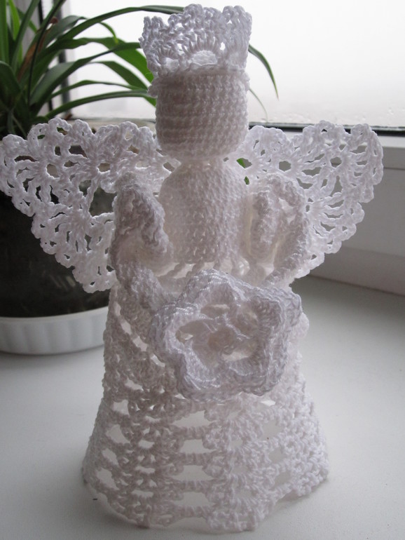 Безопасные новогодние украшения на елку