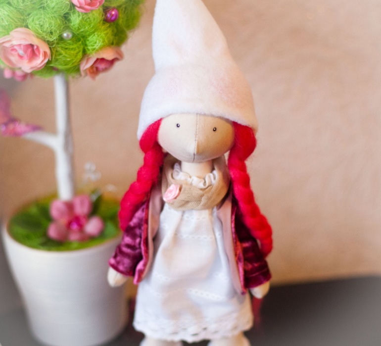 Гномочка в розовых мечтах