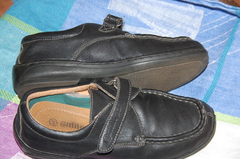 обувь детская бу 35 размер 3 пары. метро Савеловская