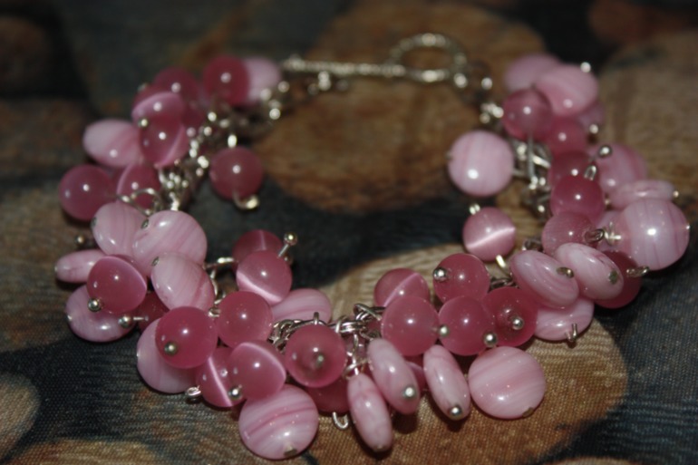 Браслеты из кожи с натуральными камнями. Новая коллекция!!! СКИДКИ!!!!!!